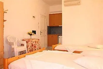 Hotel St. George Perissa (Santorini)